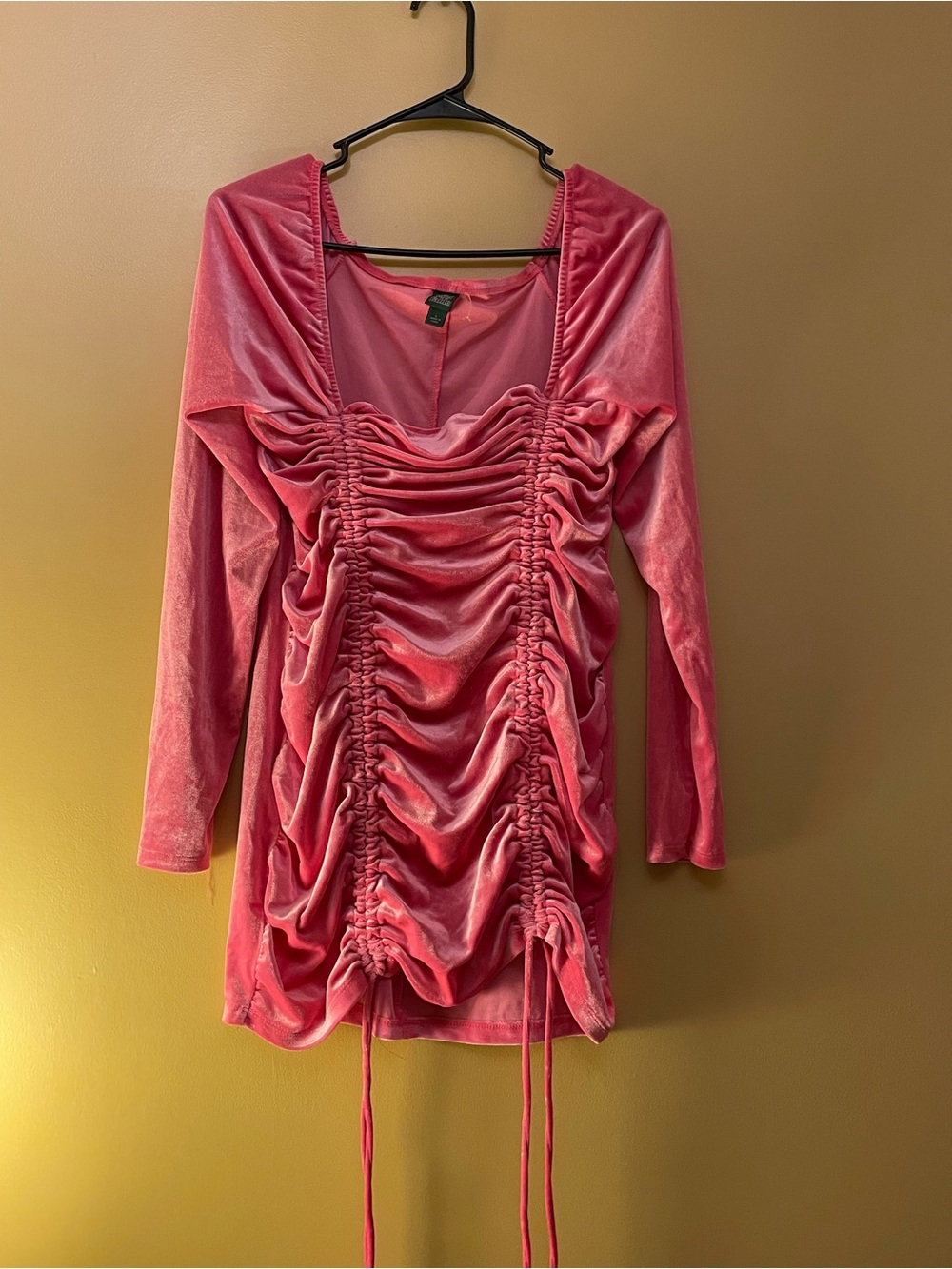 wild fable Pink Velvet Long Sleeve Ruched Mini Dress